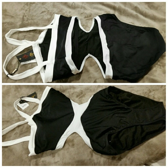 Envy Monokini - Picture 2 of 3